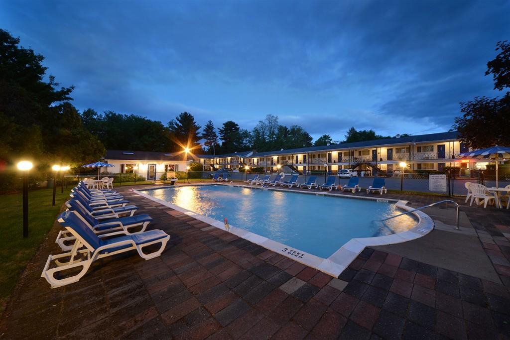 Turf And Spa Motel Саратога-Спрингс Экстерьер фото